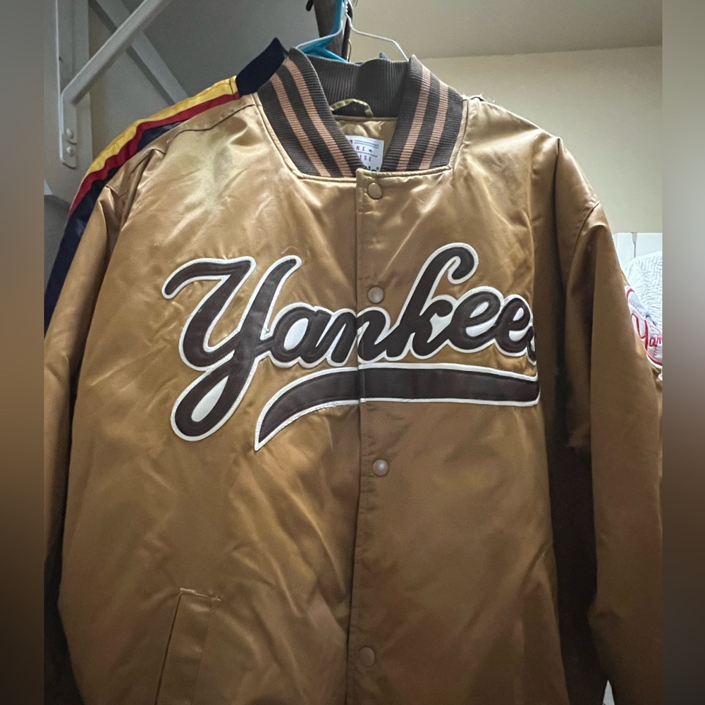 YANKEES BOMBER JACKET